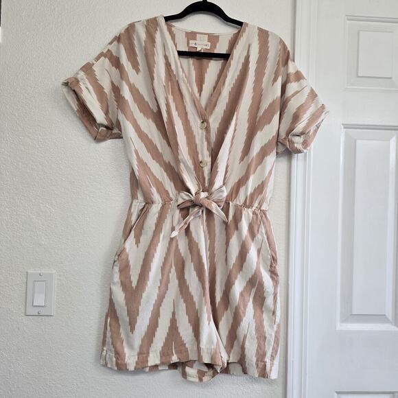 Lou & Grey Loft Chevron Romper V-neck Cotton Short Sleeve Pockets Women Size M - Picture 3 of 16